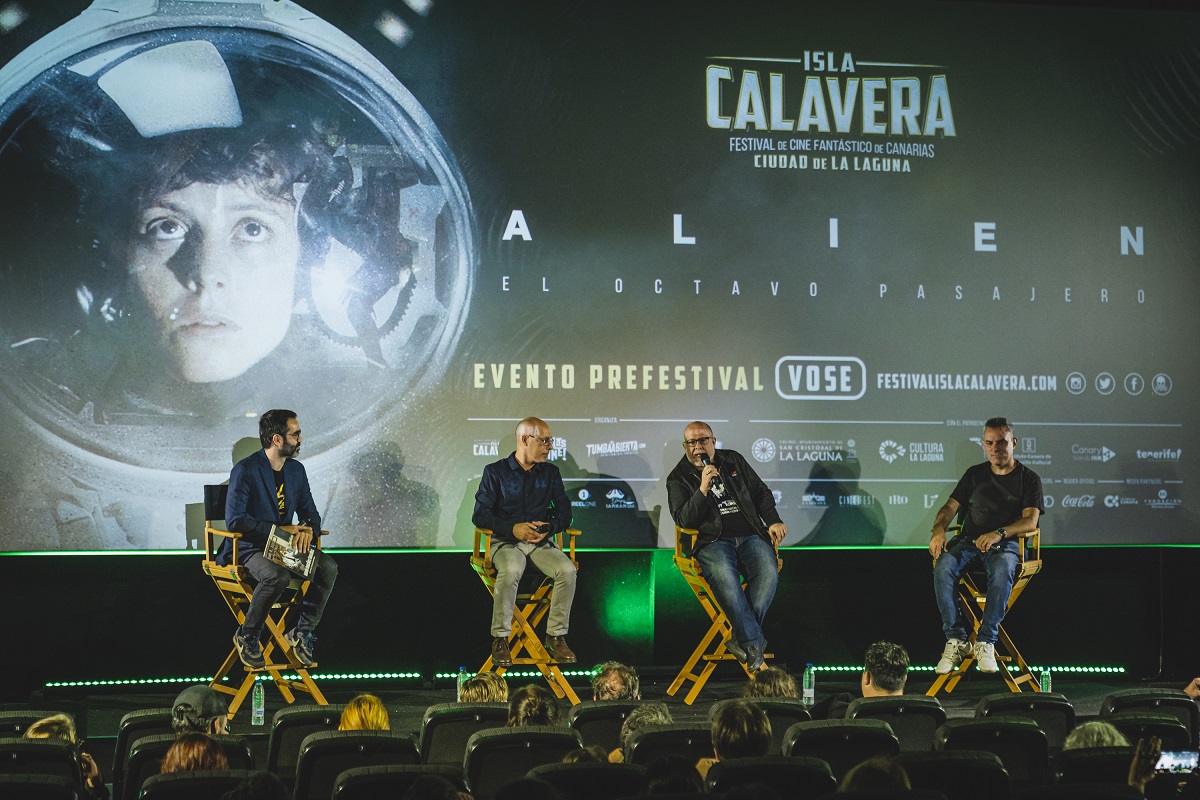 Miguel A. Rodríguez Villar, Daniel Alonso, Jesús Palacios y Víctor Conde, en el coloquio tras la proyección de 'Alien, el octavo pasajero'.