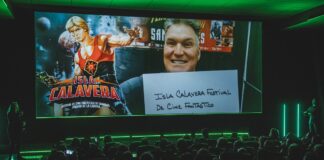 SAM J. JONES RECOGERÁ EL PREMIO LEYENDA DEL FANTÁSTICO EN ISLA CALAVERA 2023 Sam J. Jones anunció su presencia en la próxima edición del Festival Isla Calavera.