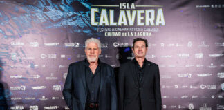ISLA CALAVERA BAJA EL TELÓN DE UNA EDICIÓN HISTÓRICA Ron Perlman y Henry Thomas coincidieron en la alfombra roja de la Gala de Clausura del Festival Isla Calavera 2024.