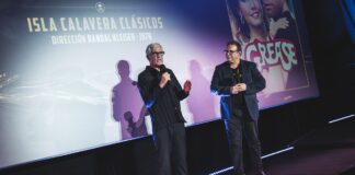 RANDAL KLEISER CELEBRA EN ISLA CALAVERA LA ENERGÍA INMORTAL DE ‘GREASE’ Randal Kleiser presenta el evento especial Grease.